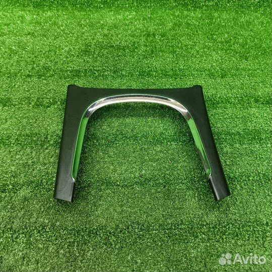 Декоративная накладка центральной консоли