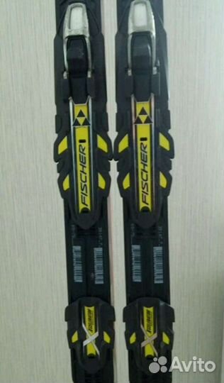 Беговые лыжи