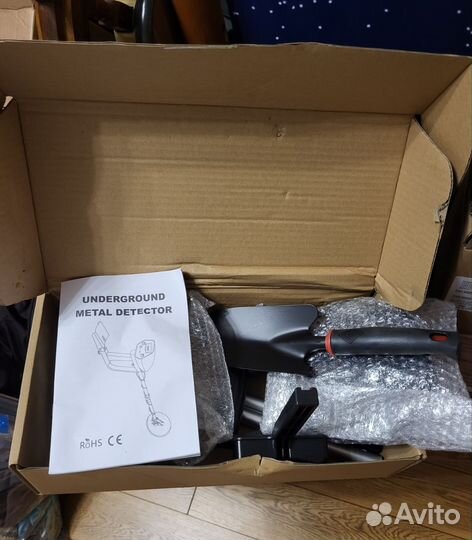 Металлоискатель новый