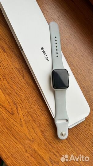 Часы apple watch 6 40 mm silver