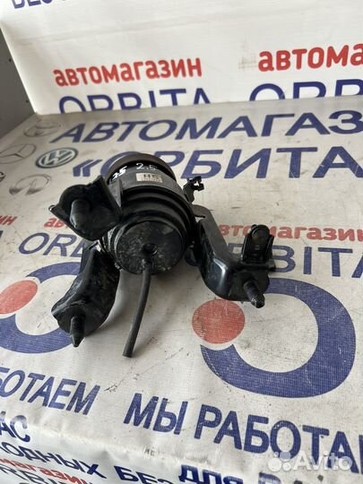 Опора двигателя передняя Toyota Camry XV70 A25afks