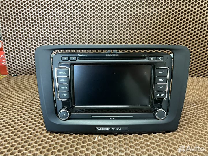 Магнитола columbus Skoda Superb 2 2011