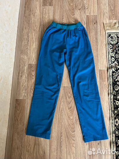 Медицинский костюм женский