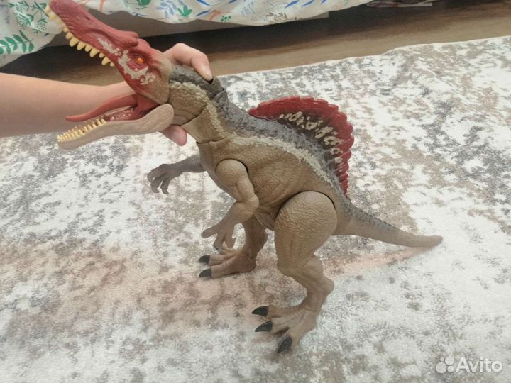 Динозавры jurassic world