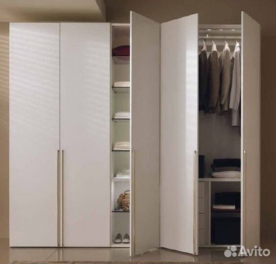 Шкаф распашной