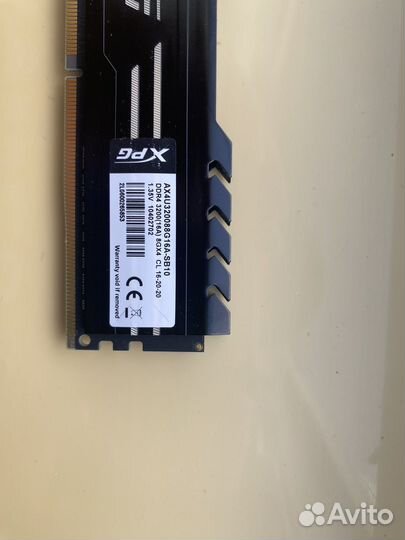 Оперативная память ddr4 16gb XPG 3200 мгц