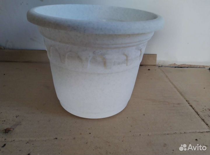Цветочный горшок 2,5л