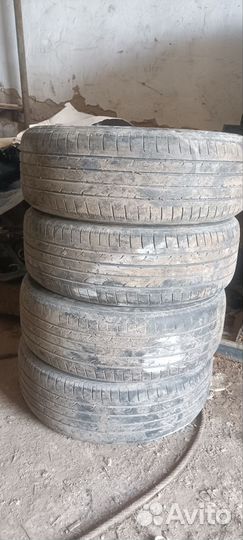 Bridgestone Dueler H/P Sport 225/55 R18