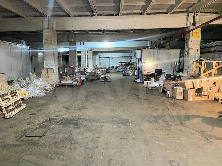 Склад, 1561 м²