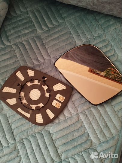 Боковое зеркало левое и правое