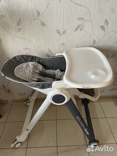 Стул для кормления Happy Baby Berny Basic