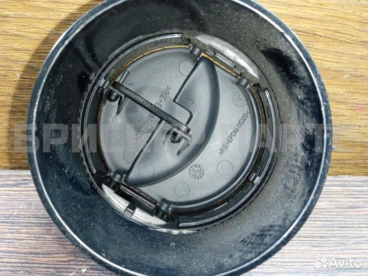 Дефлектор возд.(пер) Рено Дастер