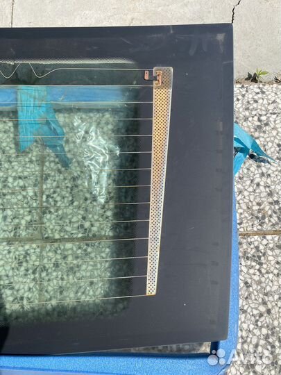 Заднее стекло на Вито v639