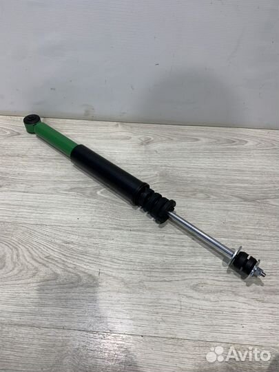 Амортизатор стойка зад Renault symbol 2 NEW 08