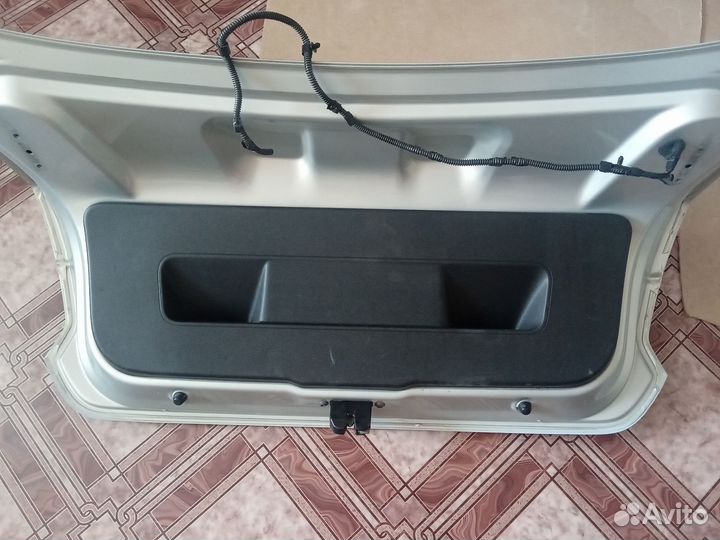 Оригинал крышка багажника фольксваген поло седан