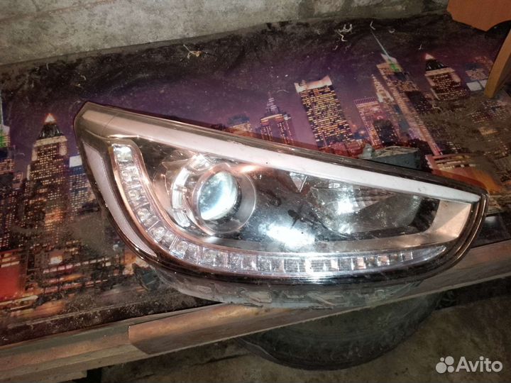 Hyundai solaris фара правая