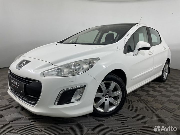 Peugeot 308, 2011