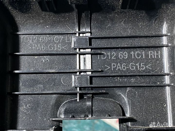 Накладка зеркала салона Mazda CX-7 I (2006—2009)