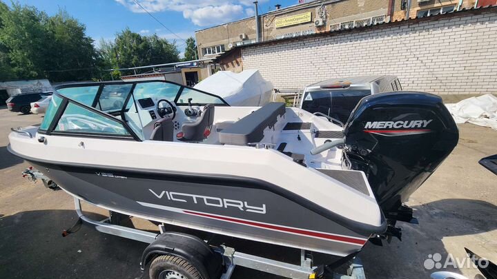Victory 515