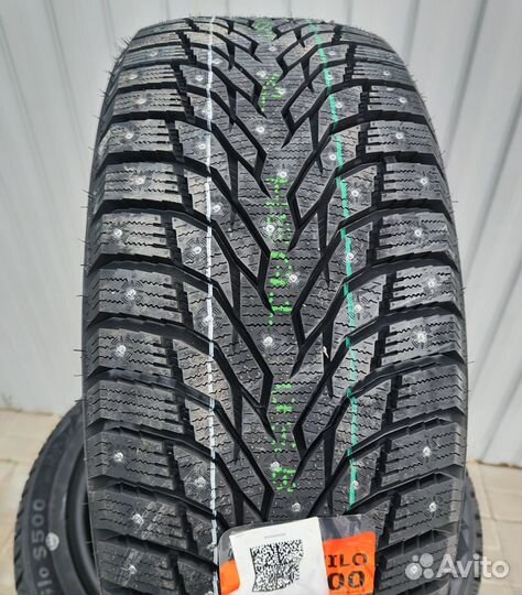 Tracmax X-Privilo S500 215/60 R17 100