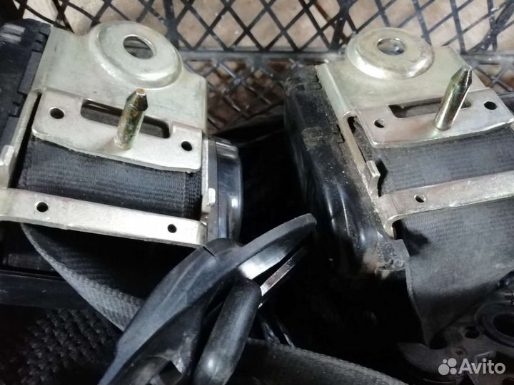 Ремни пасажирские volkswagen golf