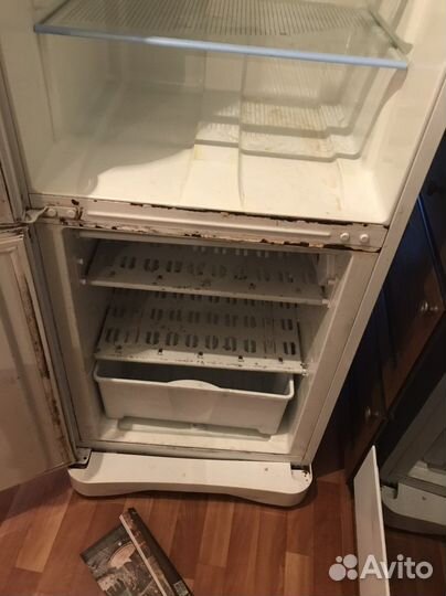 Холодильник бу