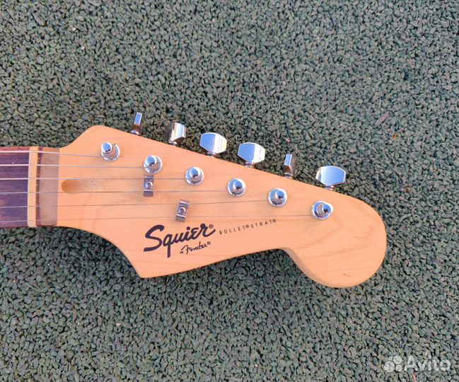 Fender squier strat Bullet 2011