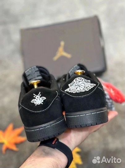 Кроссовки Nike Air Jordan 1 Low x Travis Scott