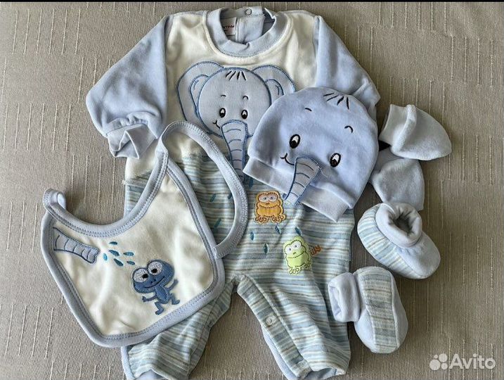 Комплект на выписку для мальчика