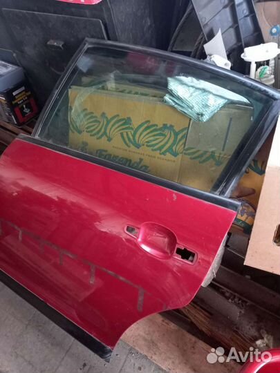 Дверь задняя левая для Ситроен С4