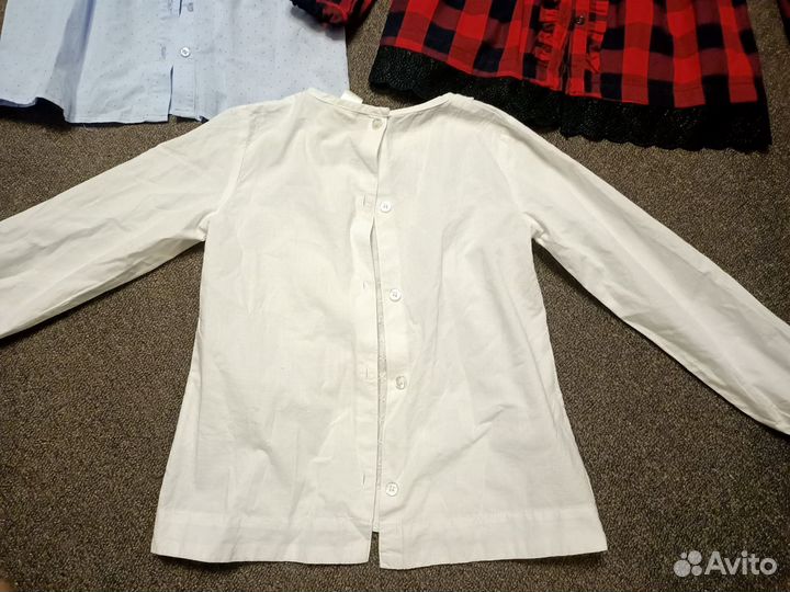Фирменные блузки на девочку р 104 и 122