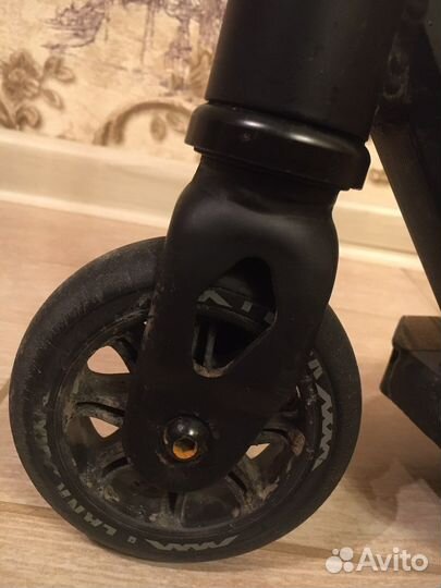 Трюковой самокат б/у