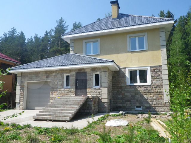 Дом 295 м² на участке 12 сот.