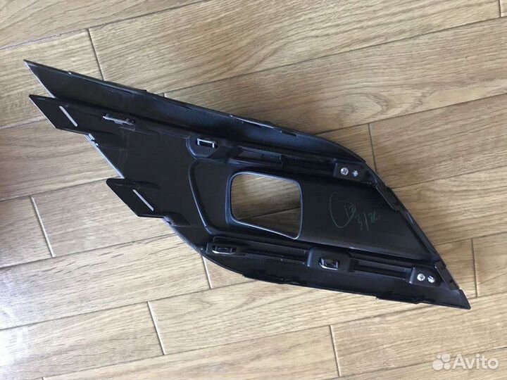 Накладки птф оригинальные Митсубиси оутлендер