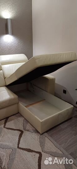 Угловой диван с креслом бу