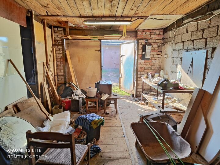 Гараж, > 30 м²