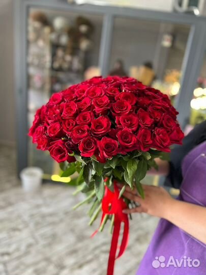 Живые цветы букеты,розы доставка Нальчик