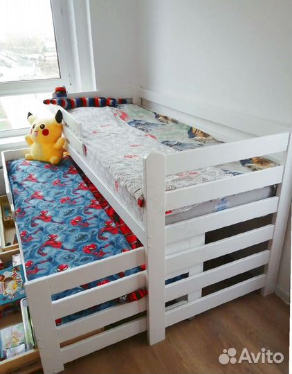 Кровать выдвижная экологичная