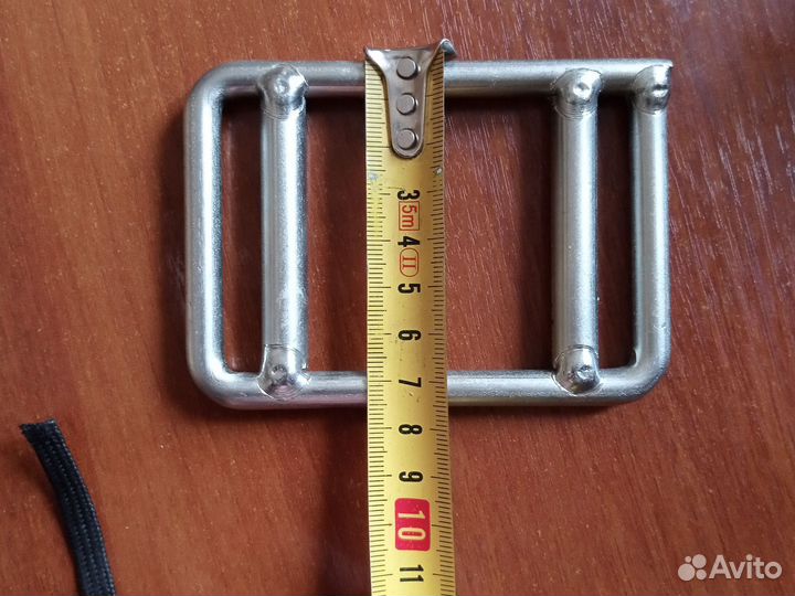 Пряжка на ремень для крепление груза