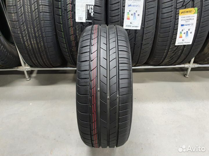 Kumho Ecsta HS52 215/55 R16