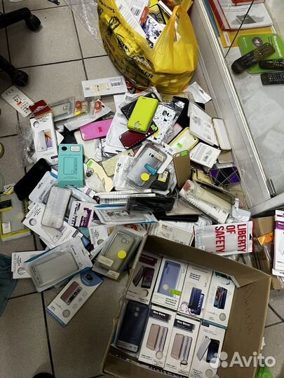 Чехлы на разные смартфоны