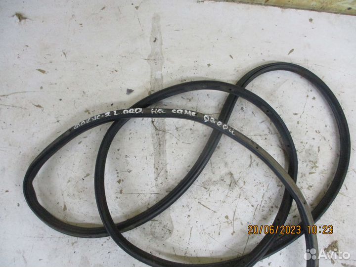 Уплотнительная резинка дверей Форд Фокус 2 хэтчбек