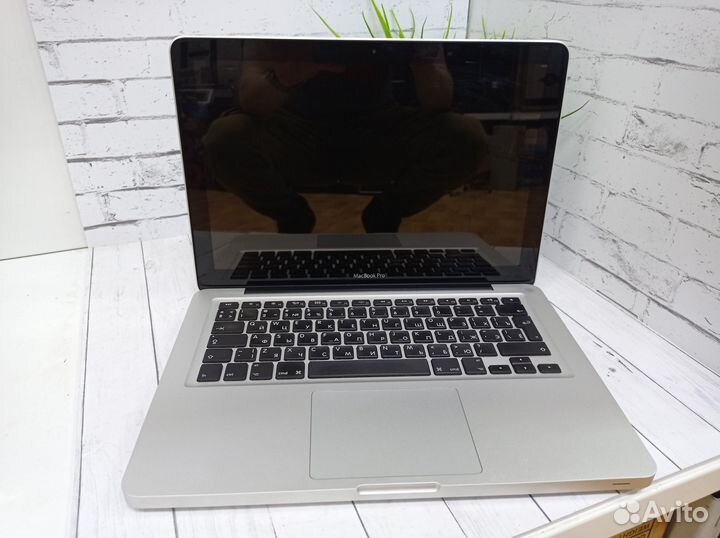 Ноутбук Apple MacBook Pro 13 Late 2011