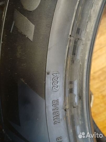 Pirelli Ice Zero 235/55 R20