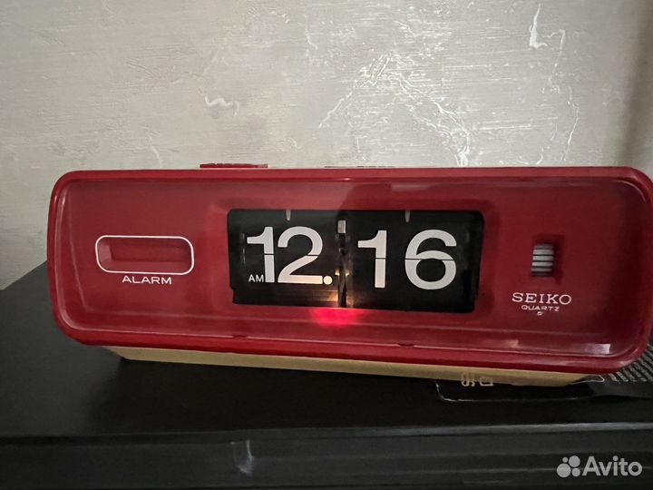 Кварцевые флип часы Seiko