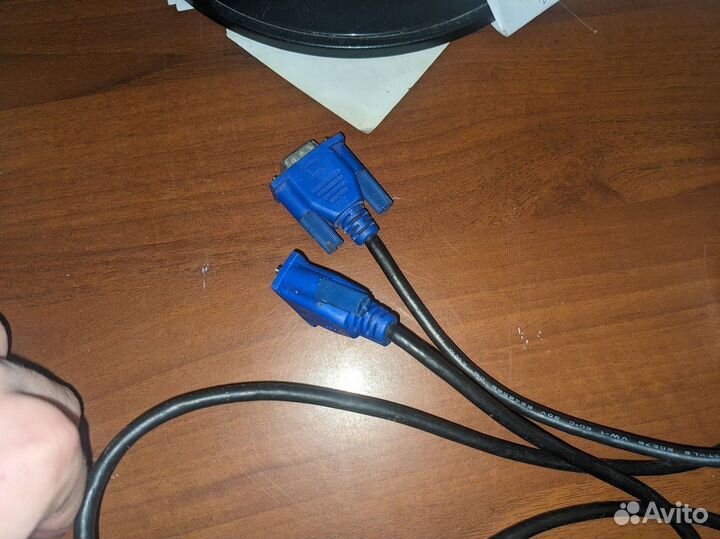 Монитор flatron w1942s + vga кабель