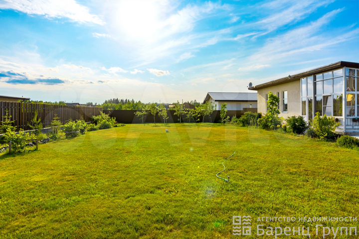 Дом 93 м² на участке 15 сот.