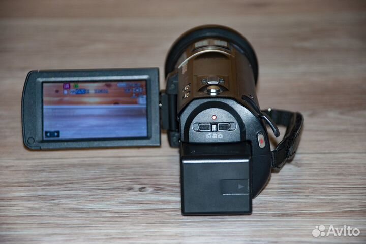 3-х матричная японская видеокамера Panasoniс