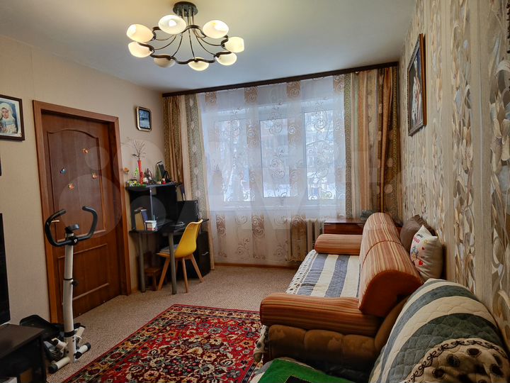 2-к. квартира, 45 м², 1/5 эт.