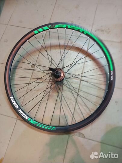 Переднее колесо на велосипед